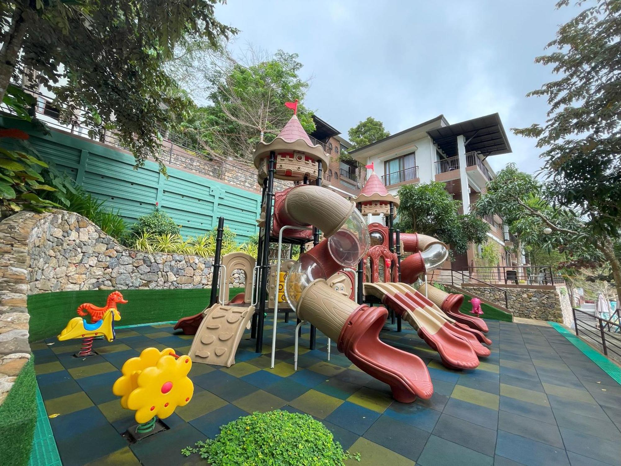 Mist Mountain Resort Powered By Cocotel Cebu Екстер'єр фото