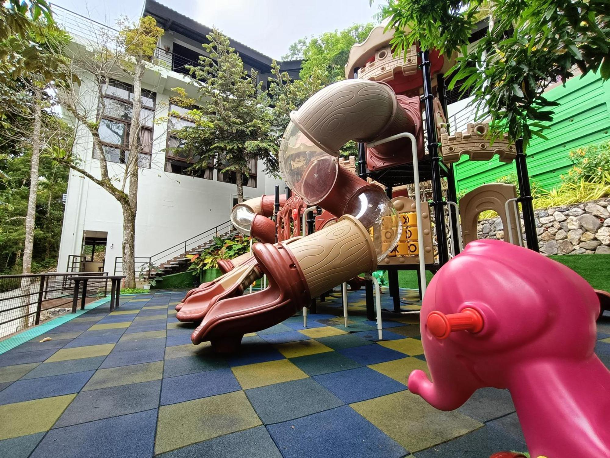 Mist Mountain Resort Powered By Cocotel Cebu Екстер'єр фото